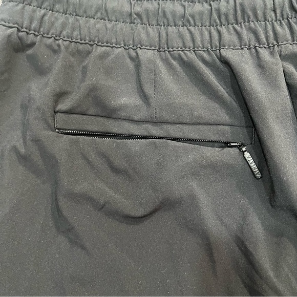 Athleta Baja Short 2.0 Laser Cut Shorts Lightweight Drawstring Zipper Shorts 2 - Picture 6 of 10